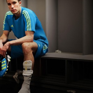 豪车收藏再添新宠，哈兰德低调购入奥迪S8引关注