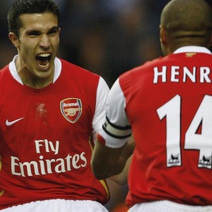 年初二赛场露齿笑 老将新秀共谱冰雪奇缘